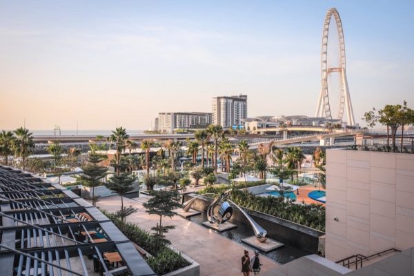 فنادق دبي تقدم باقات إقامة رائعة خلال "مفاجآت صيف دبي"
