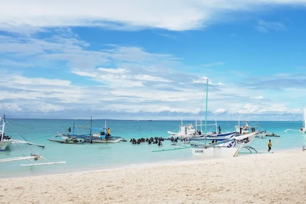أفضل شواطئ الجنة الاستوائية بوراكاي
Boracay Island and its Tourist Activities
