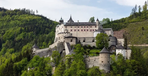 قلعة هوهن سالزبورغ